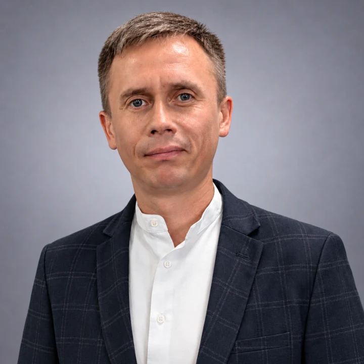 Ирек Юрисович М.